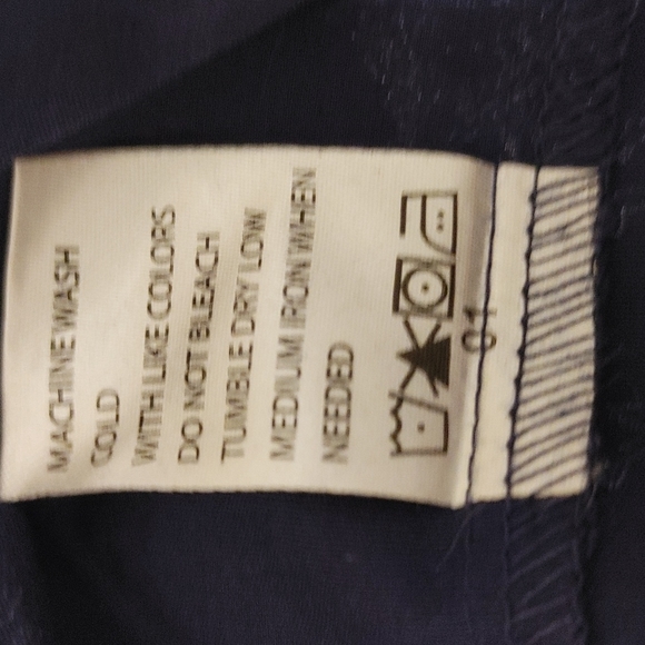 🌎 Free Planet Shirt - Picture 10 of 10